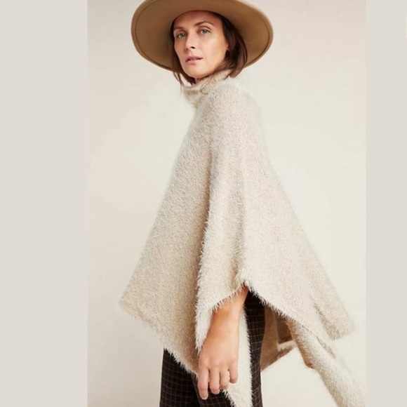 Akemi + Kin Eyelash Gold Leaf Lara Poncho - Picture 2 of 12